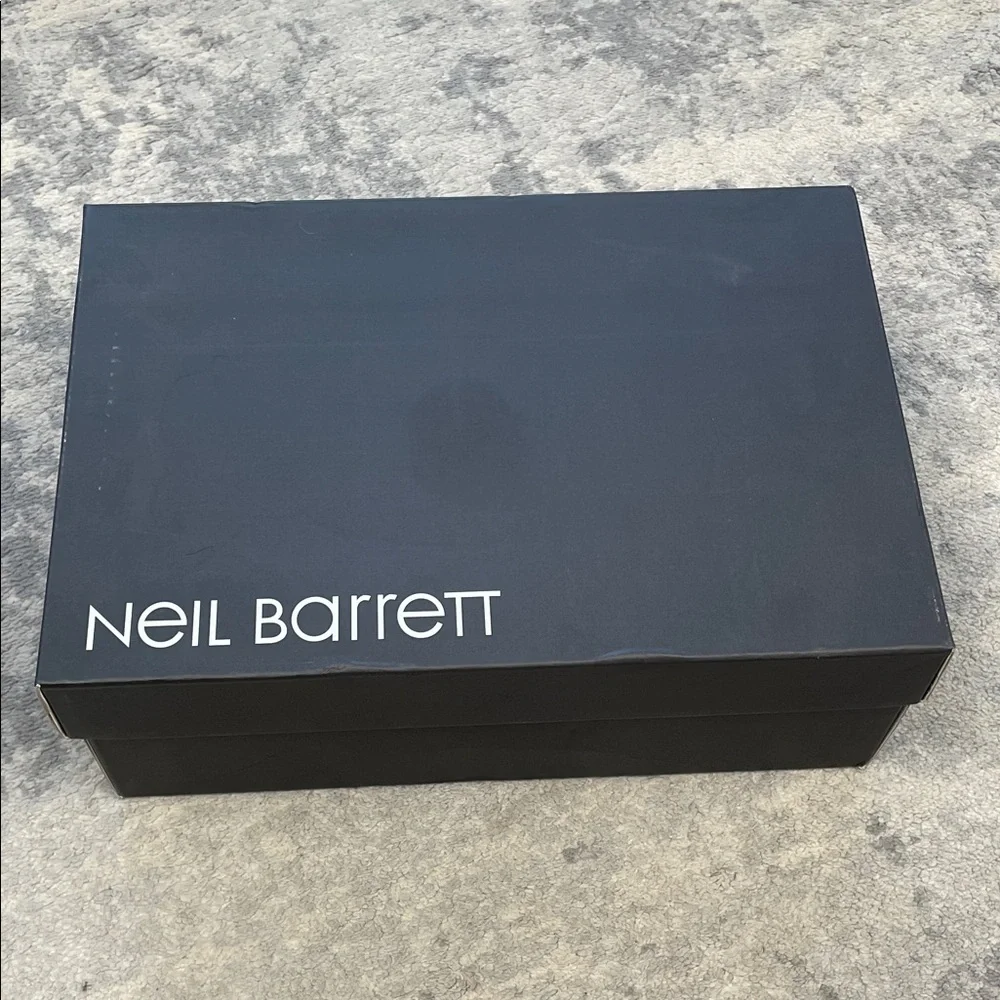NIB Neil Barrett Thunderbolt Athletic Sneakers Low Top Lace Up Red Mens Sz 42